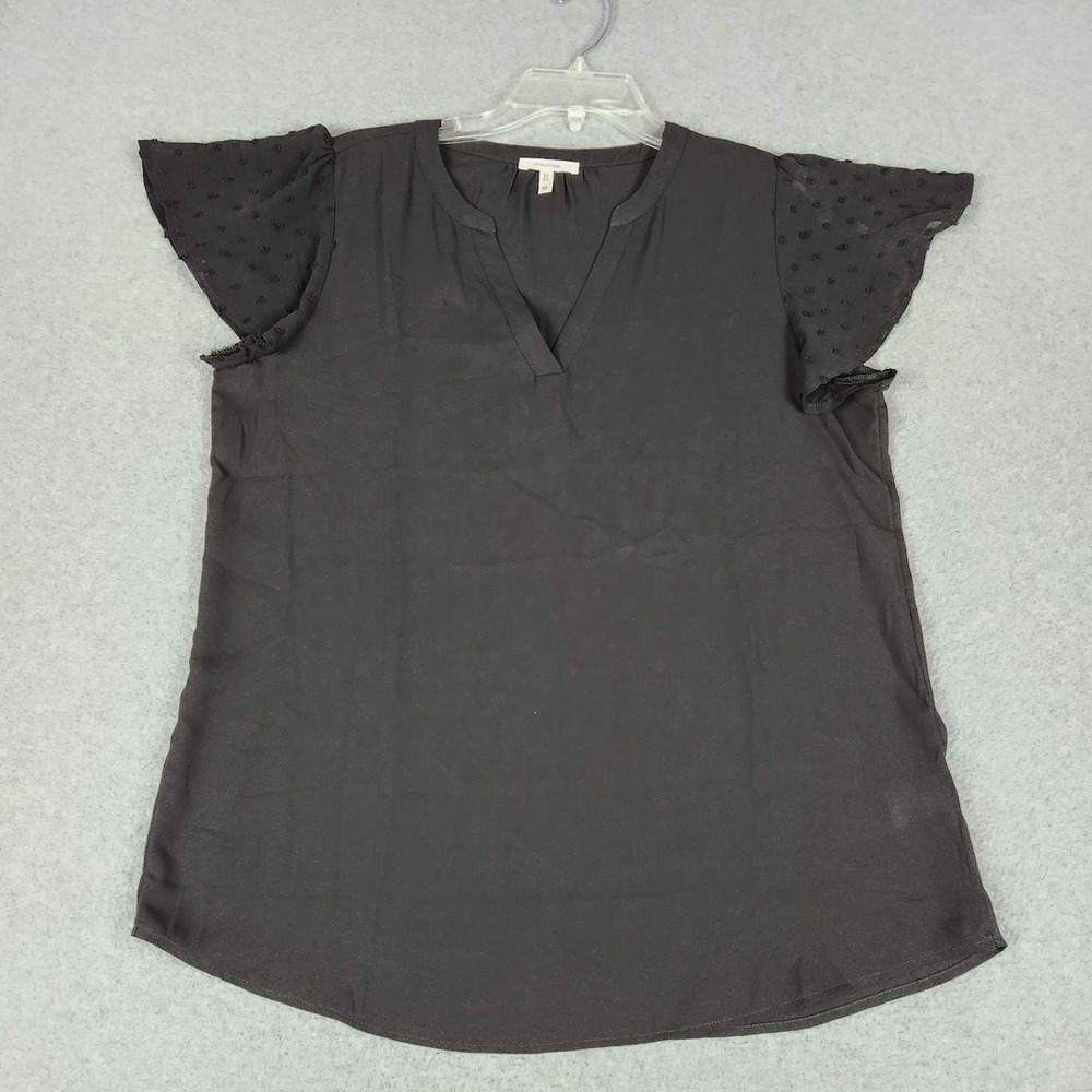 Maurices Blouse Womens Medium Black Swiss Dot Flutter Sleeve Pleated Split Neck